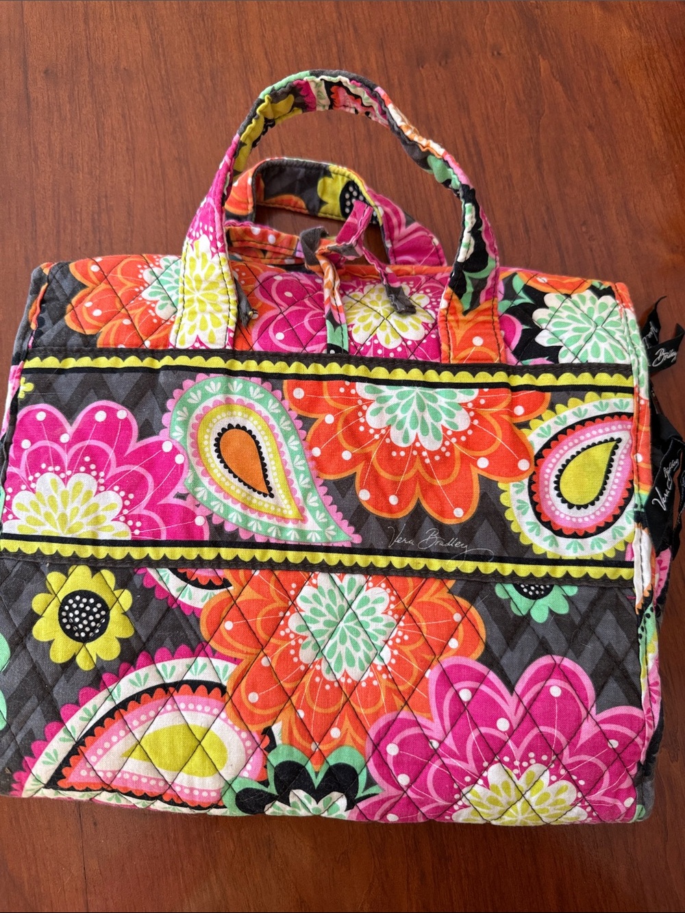 Vera Bradley Multicolor Pink Orange Paisley Quilted Cosmetic Travel Bag